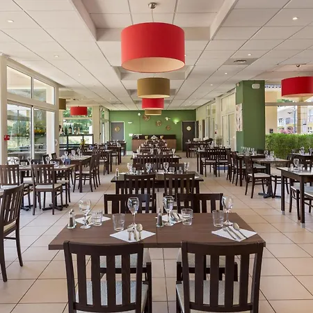 Отель Sowell Family Les Landes De Gascogne 3*
