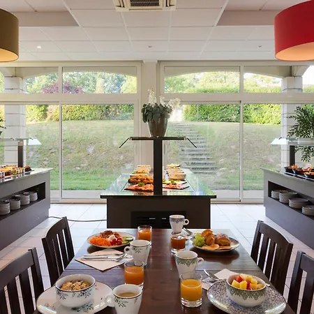 Отель Sowell Family Les Landes De Gascogne 3*